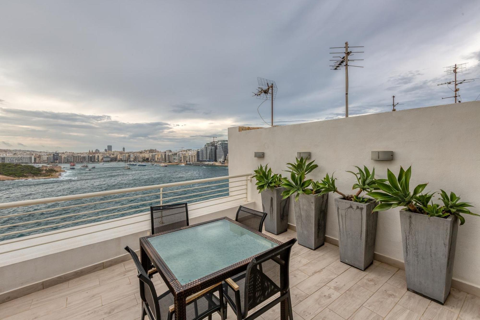 49/3 Seafront Duplex Penthouse In Valletta Exteriér fotografie